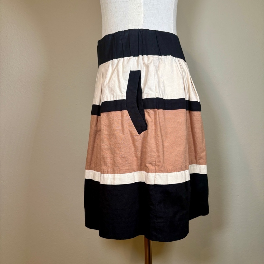 HD in Paris by Anthropologie Black, Cream, and Tan Veldt Skirt Size Small - Picture 2 of 11